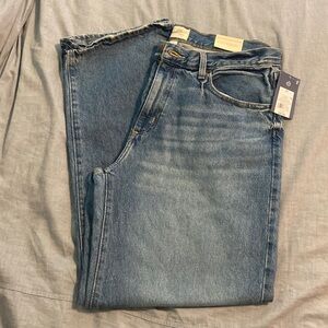 Universal thread 90s baggy jeans